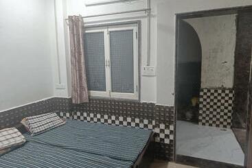 Pensão Yamuna Darshan