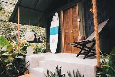 Resort Headspace Ahangama