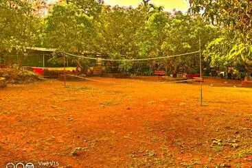 ホテル Hill View Resort With Swimming Pool