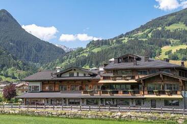 Aparthotel Stacherhof
