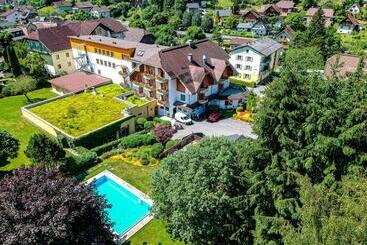Hotel Burgstallerhof