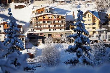 هتل Ferienwohnen Mattle