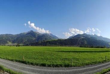 בית מלון כפרי Pension Oberbräu