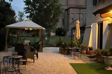 Bed and Breakfast Il Castello Di Alberico