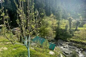 Bed and Breakfast The Great Escape Jibhi Paradise