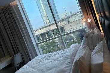 בית מלון כפרי Damac Towers