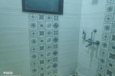 Hotell The Pearl Grand   Top Rated ! Most Awarded ! Parking ! Lift ! Luxury Rooms ! Best Selling