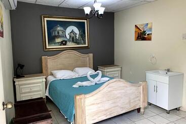 Hotel Villa Suchimex