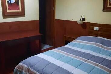 בית מלון כפרי Zegarra