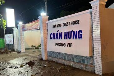 تختخواب و صبحانه Nhà Nghỉ Chấn Hưng