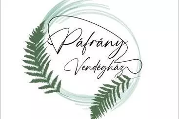 ペンション Páfrány Vendégház
