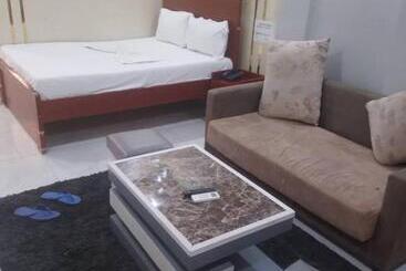 ホテル Hôtel Persévérance