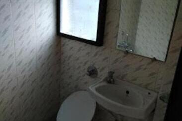 Отель Shreeman ,satara