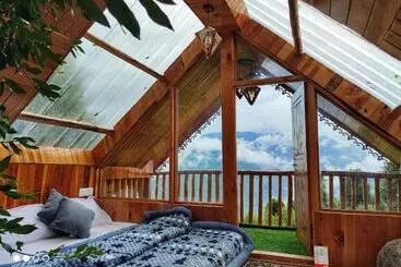 ホテル Tree House Jibhi The Hidden Cottage