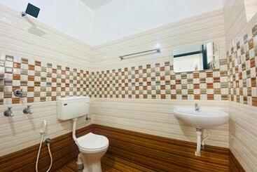 Hotel Al Kabeer Lavender Budget Rooms