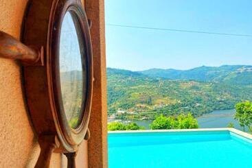 פנסיון Varanda Do Abelhal