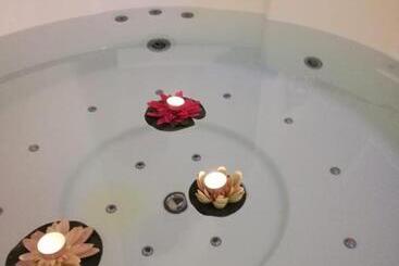 Pensão Yellow House Guest House