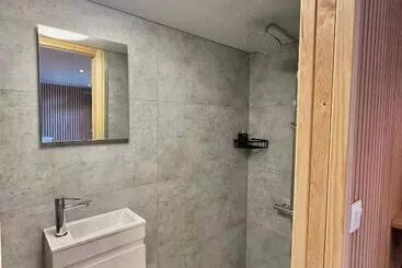 تختخواب و صبحانه Cosy@beauty