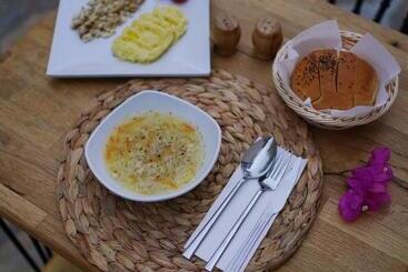 Bed & Breakfast Lb Boutique