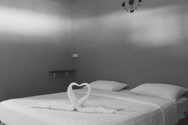 酒店 คลิ๊กรีสอร์ท