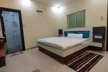 ホテル Kartik Palace
