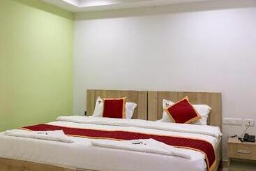 Отель New Thai Residency