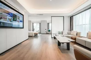 Atour Hotel Chengdu East Station Greenland 468 Center