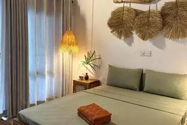 Hotelli Amaroo Hikkaduwa