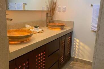 Szálloda Condominio Con Vista Al Mar