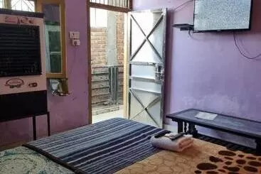 Hôtel Aastha And Restaurant