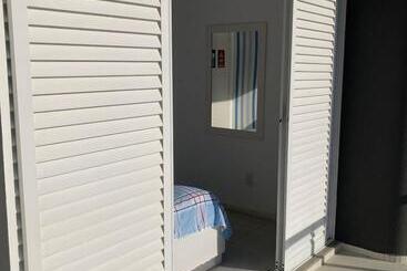 Пансион Casa Com Vista Para O Mar