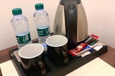 داماس للأجنحة الفندقية Damas Hotel Suites