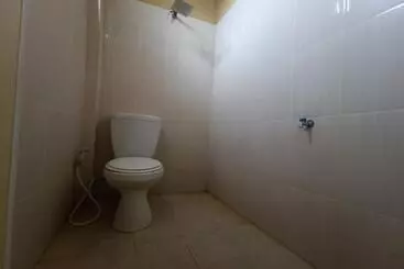 Otel Oyo 93206 Penginapan Budi Syariah
