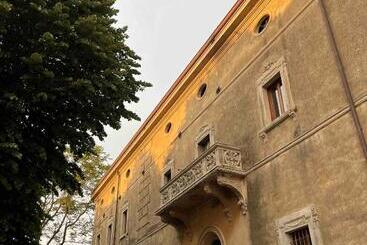 B&b Lo Scudaio Palazzo Marchionneschi