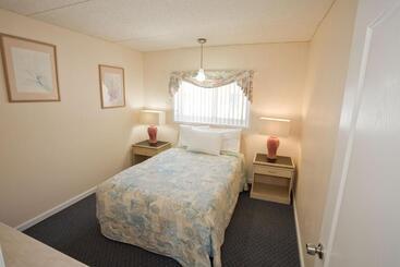 Aloha Oceanfront Motel