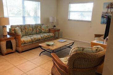 Hotelli Addy's Villas