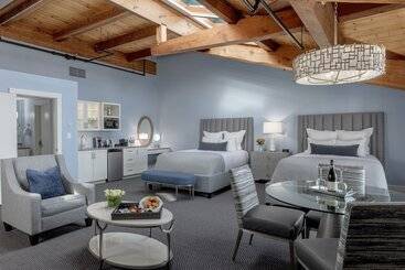 ホテル Boston Yacht Haven