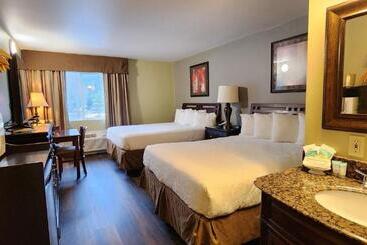 酒店 Crest Trail Lodge