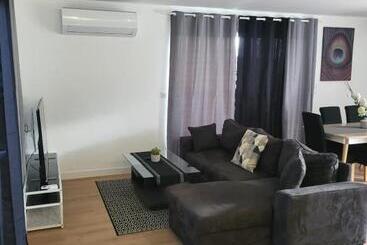 פנסיון Maison C