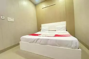 Hotel Kartik Residency