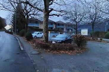 Пансион Lake Rooms