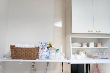 Pensione Yellow House