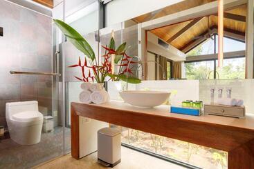 Hotel Villa Escape Burasari