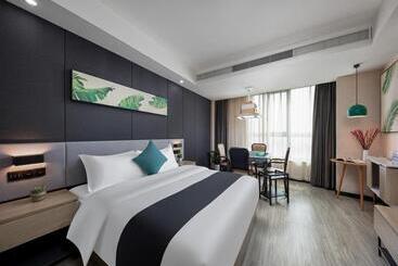 בית מלון כפרי Thank Inn Plus Changsha Ningxiang Ningbang Plaza Pedestrian