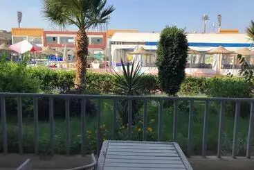 هتل بورتو السخنه ترحب بكم   Aprag Porto Alsokhna