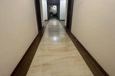 Collection O 80999e Hotel Stay