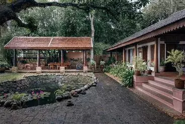 Lomakeskus Blusalzz Villa   Muhamma, Alleppey   Kerala