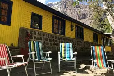 پانسیون Hostal Piolet En Baños Morales