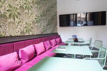 تختخواب و صبحانه Beet Community