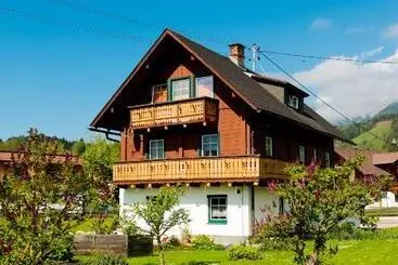 Bed and Breakfast Dorf Café
